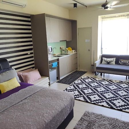 Mufasa Suites At Tamarind Suites With Wifi Netflix Coway Level 8 Cyberjaya Exterior foto